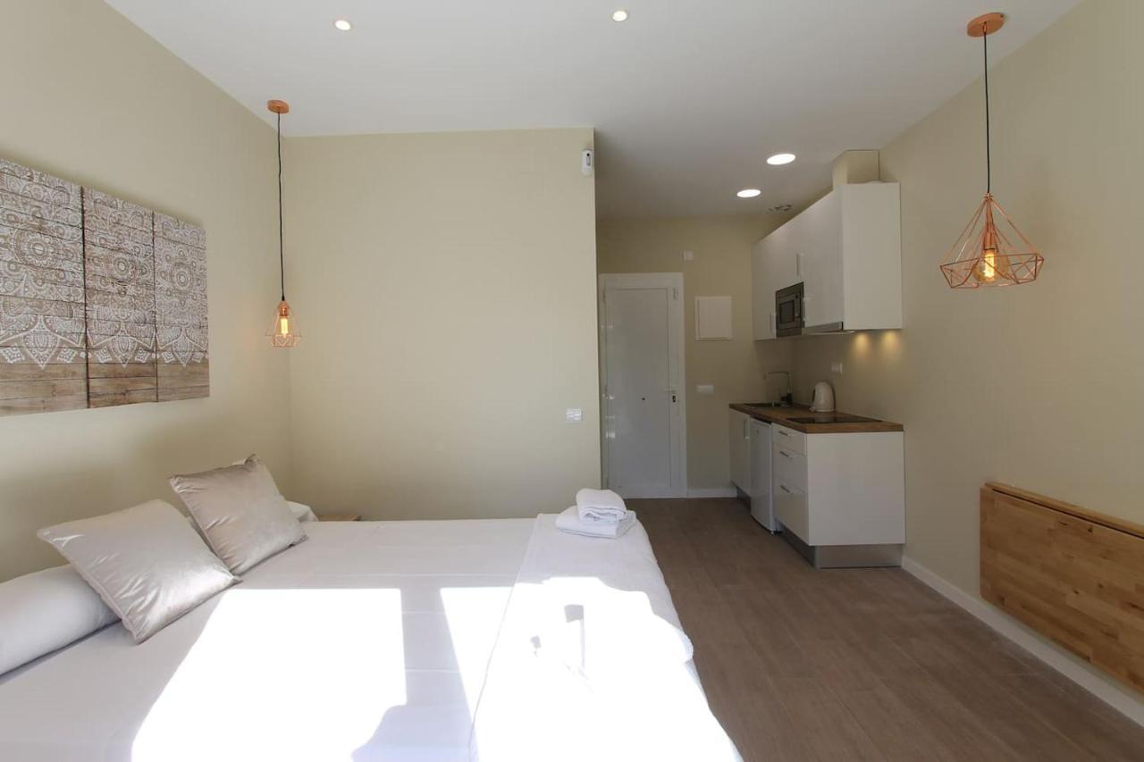 Petit Bijou - Beach Apartment III Castelldefels Exterior photo